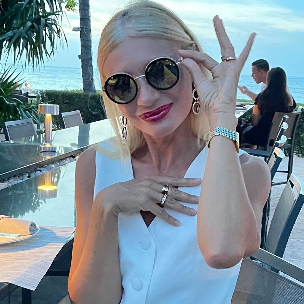 New Blumarine Black Gold Women Sunglasses 40th Year Anniversary, Round, Faux-Fur - Picture 10 of 11